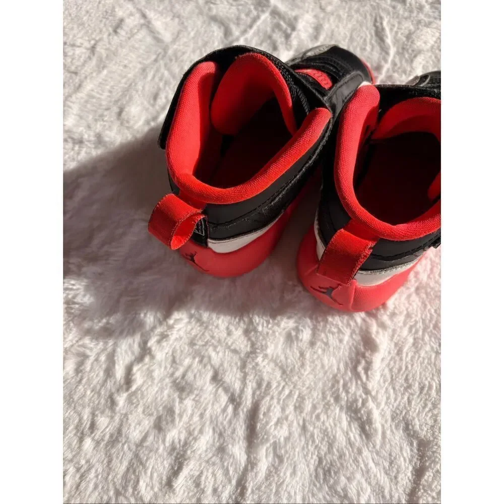 Jordan Toddler Jumpman Two Trey Sneakers Size 9C